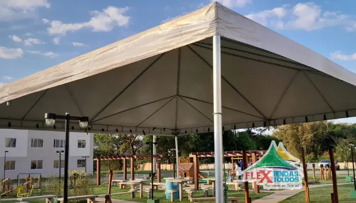 Locação de tenda piramidal: Erros que você deve evitar na hora de contratar